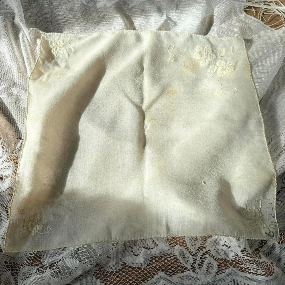 Vintage‎ handkerchief bundle